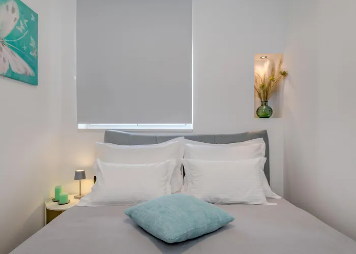 Modern Two-bedroom Iva Stobrec Апартаменты