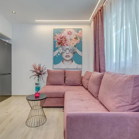 Modern Two-bedroom Iva Stobrec