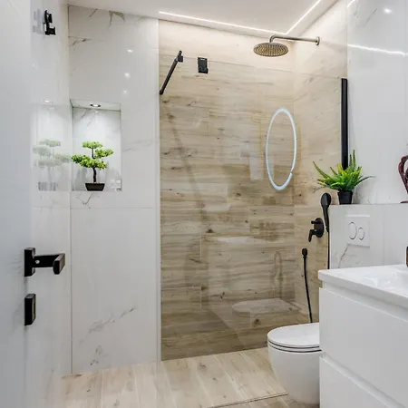 Appartamento Modern Two-bedroom Iva Stobrec Spalato